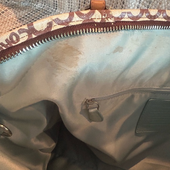 Coach Brown and Cream Shoulder Bag with Signature Design - Picture 6 of 10